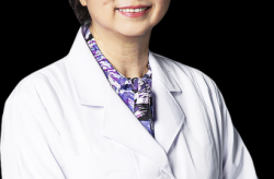 李兰娟:喝酒不能预防新冠，李兰娟谈新冠疫苗喝酒