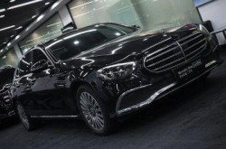奔驰e300最新报价，奔驰e300落地价