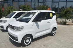 五菱宏光mini出燃油版，五菱宏光mini燃油版什么时候上市