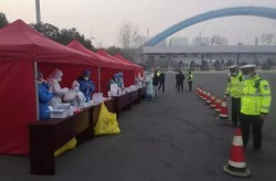 现在高速路口查核酸检测吗，下高速路口需要核酸检测吗