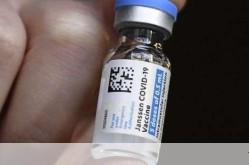 美国强生暂停新冠疫苗研究，美国宣布停止新冠疫苗了吗